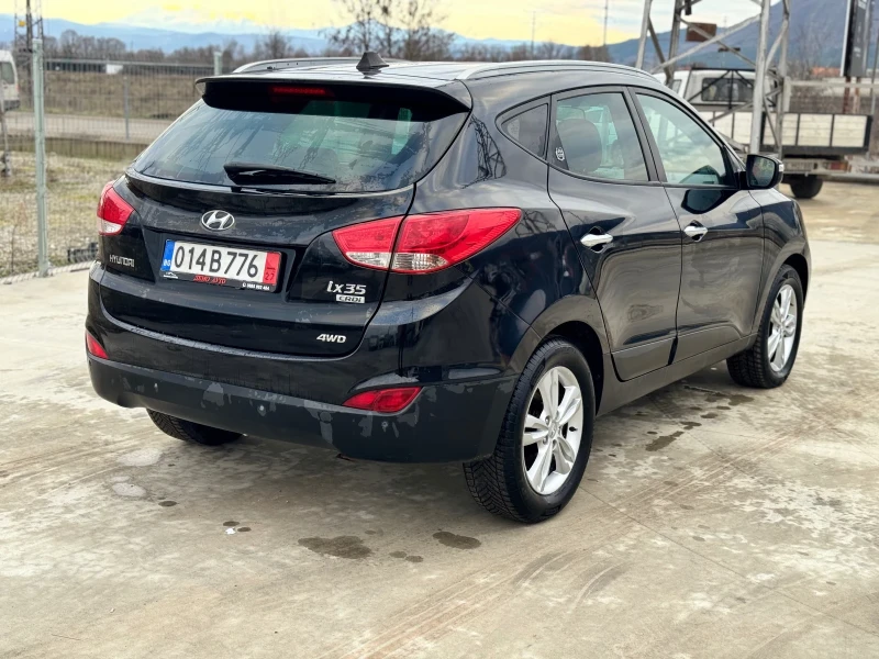 Hyundai IX35 2.0CRDI 4x4, снимка 3 - Автомобили и джипове - 53143474