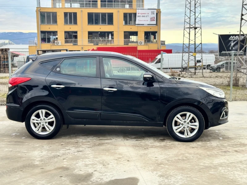 Hyundai IX35 2.0CRDI 4x4, снимка 7 - Автомобили и джипове - 53143474