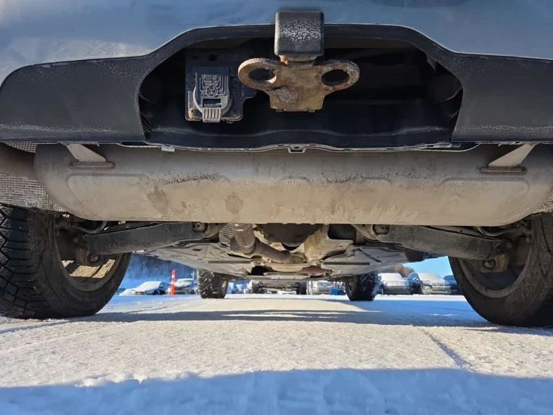 Mercedes-Benz GLC 300 * CARFAX * ПАНОРАМА * ПОДГРЕВИ, снимка 14 - Автомобили и джипове - 53523732