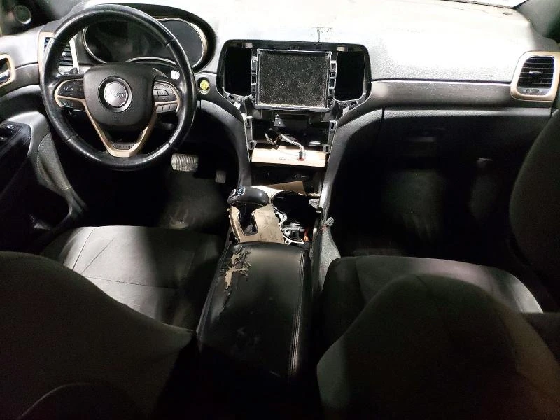 Jeep Wrangler 3.6L 6 4x4 w/Rear Wheel Drv, снимка 14 - Автомобили и джипове - 53559449