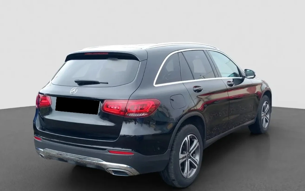 Mercedes-Benz GLC 220 d 4Matic - изображение 3