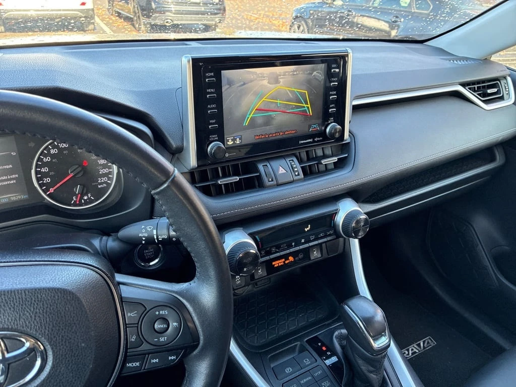 Toyota Rav4 * XLE AWD * CARFAX * БЕЗ ПЪРВОНАЧАЛНА ВНОСКА - изображение 9