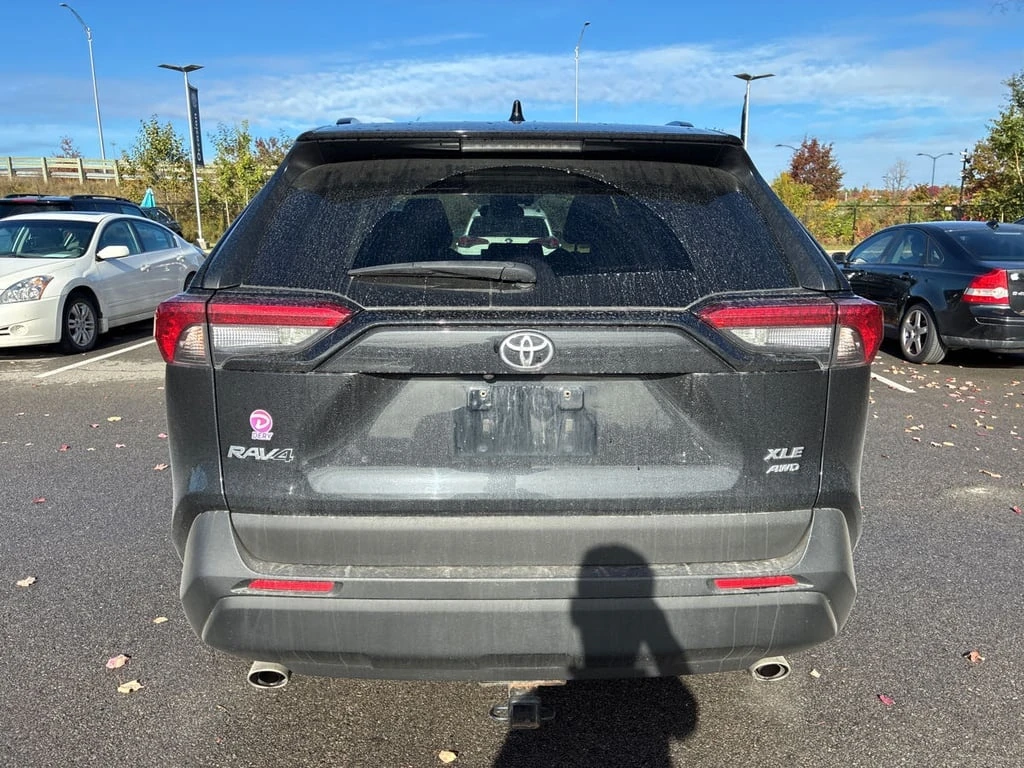 Toyota Rav4 * XLE AWD * CARFAX * БЕЗ ПЪРВОНАЧАЛНА ВНОСКА - изображение 4