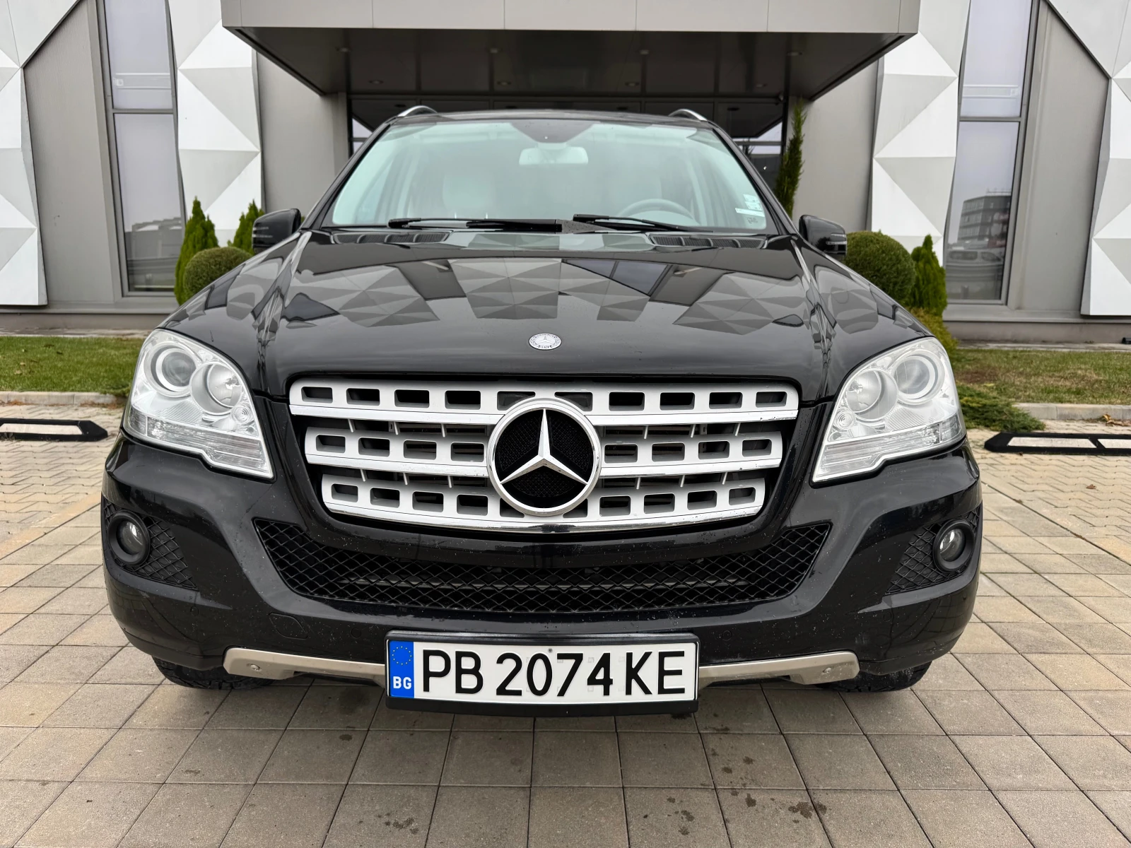 Mercedes-Benz ML 350 НАВИ-ПАРКТРОНИК-ПЕРА-КЛИМАТРОНИК- - изображение 2