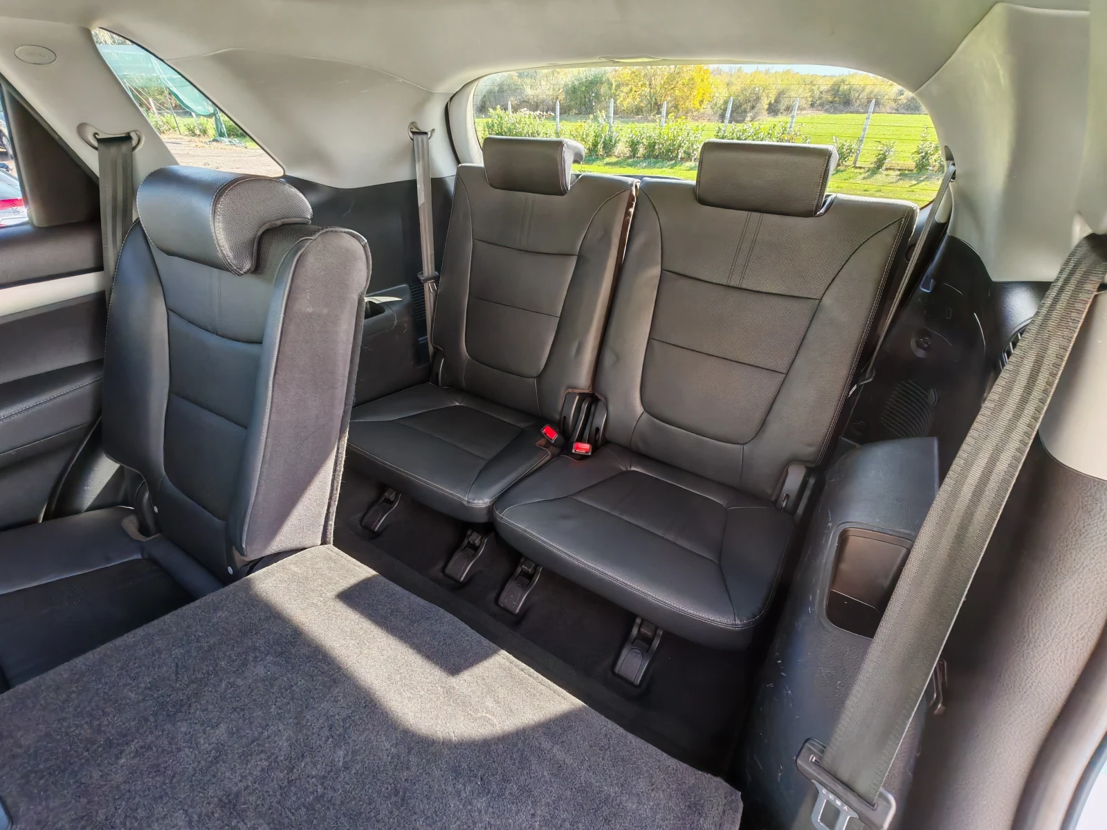 Kia Sorento 6+ 1* * * *  | Mobile.bg   11