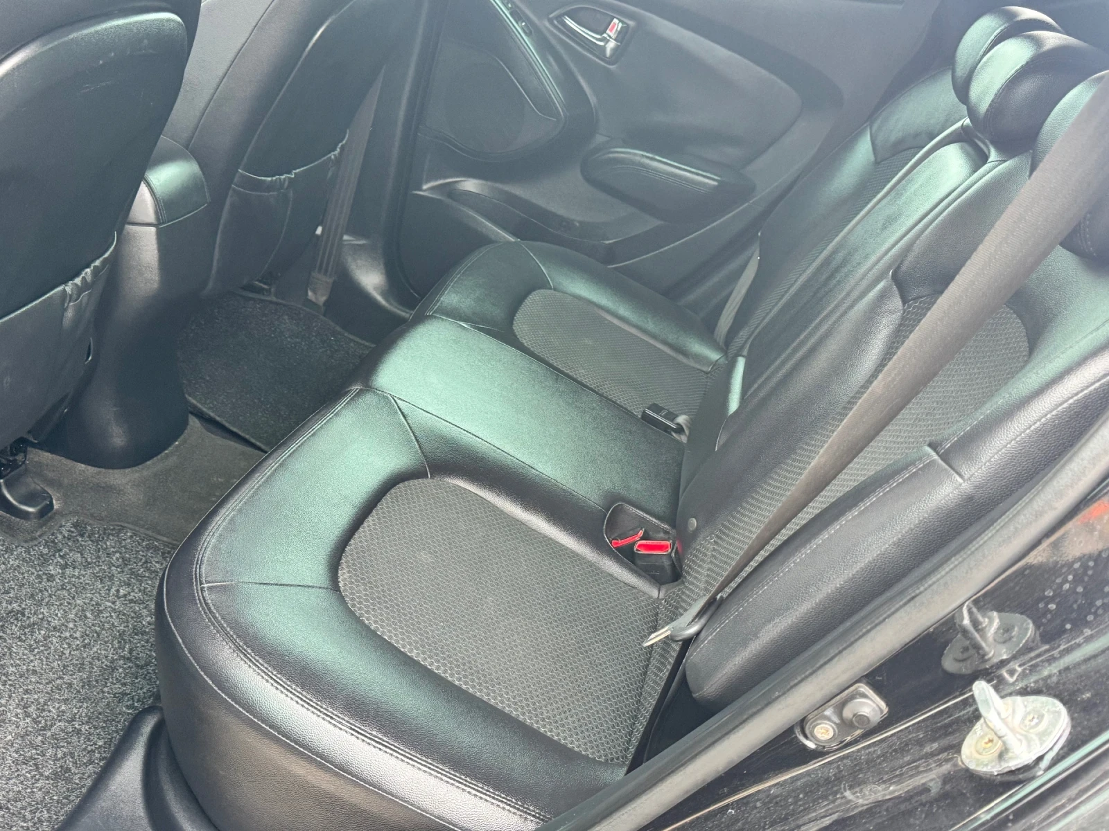 Hyundai IX35 2.0CRDI 4x4 | Mobile.bg � ����������� 12