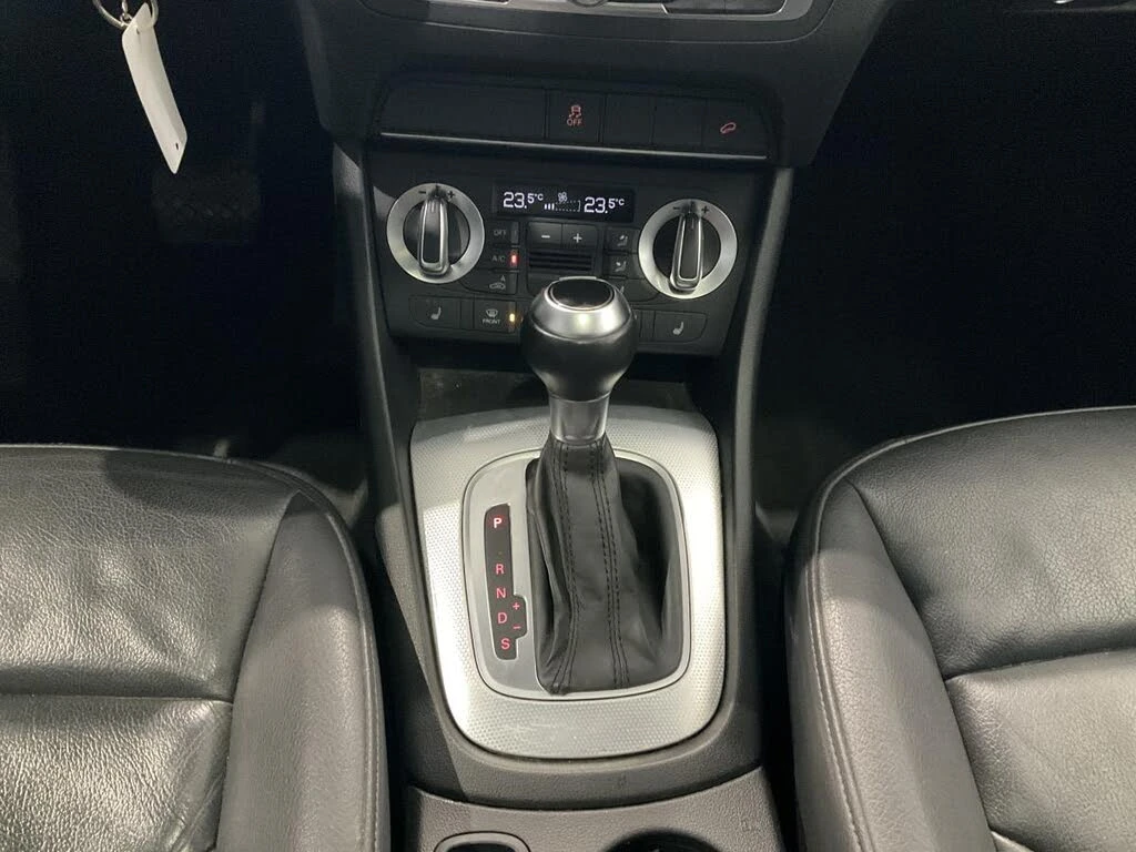 Audi Q3 QUATTRO* PROGRESIV* KEYLESS АвтоКредит(ЦЕНА ДО БГ) - изображение 9