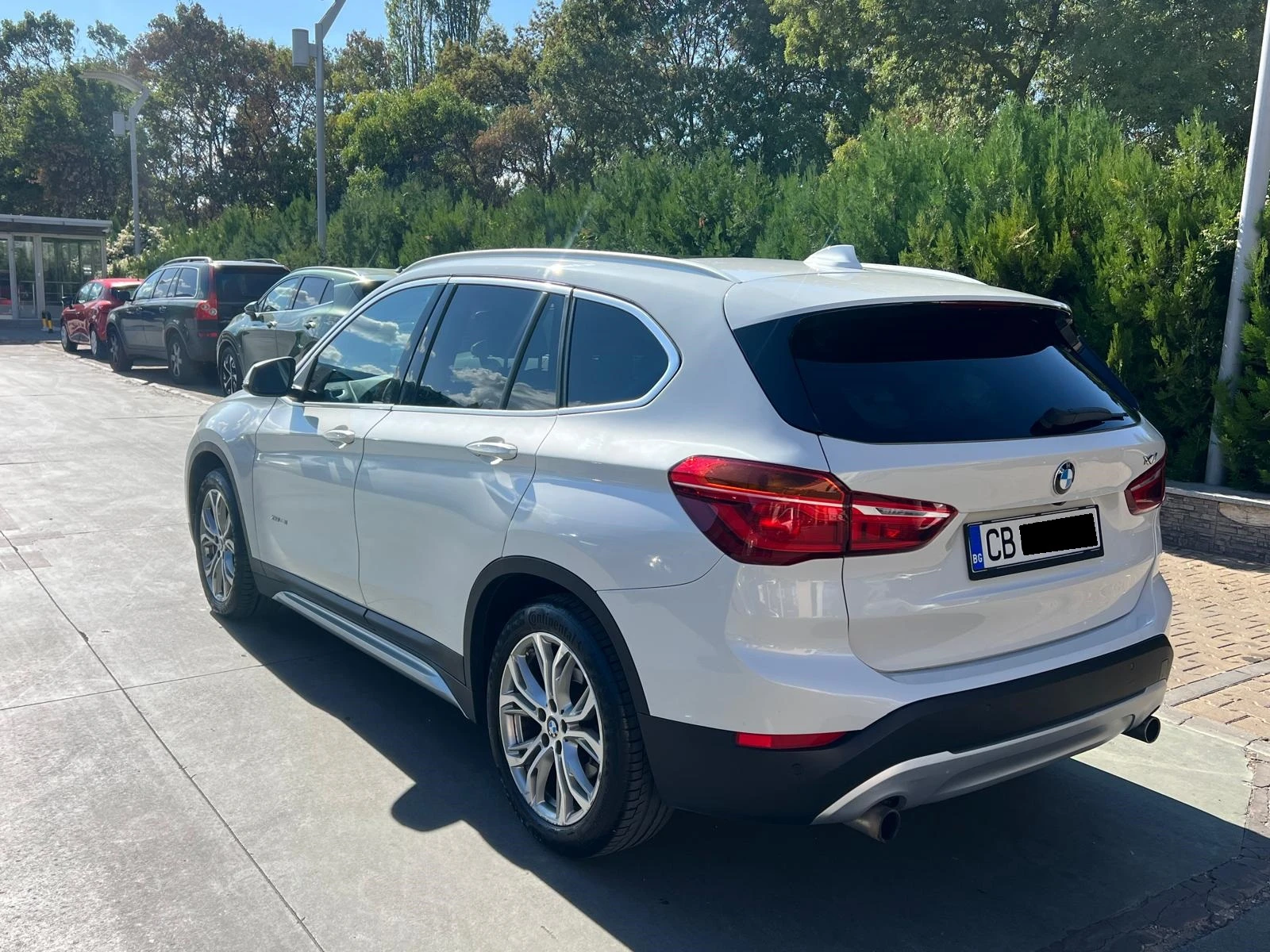 BMW X1 2.8i xDrive xLine, снимка 4 - Автомобили и джипове - 53978425