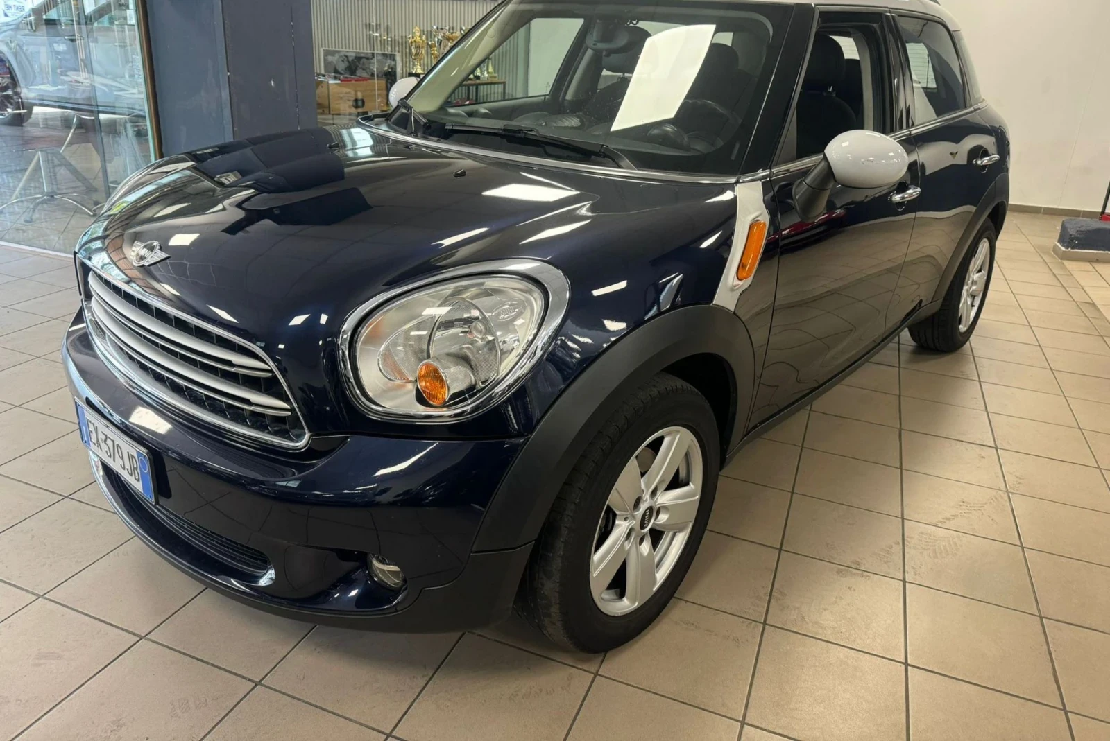 Mini Countryman 2.0 д автоматик, снимка 7 - Автомобили и джипове - 53988445