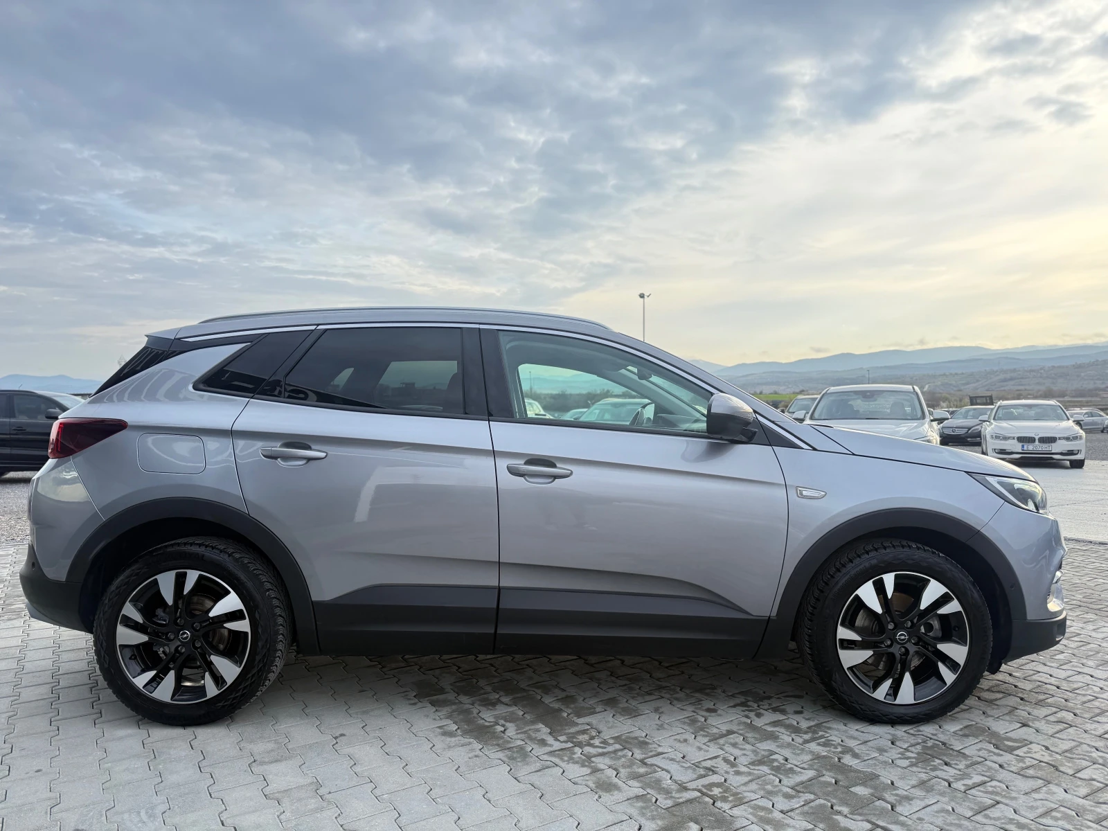 Opel Grandland X 1.6 cdti  120 ks Собствен лизинг !!!, снимка 4 - Автомобили и джипове - 54022554