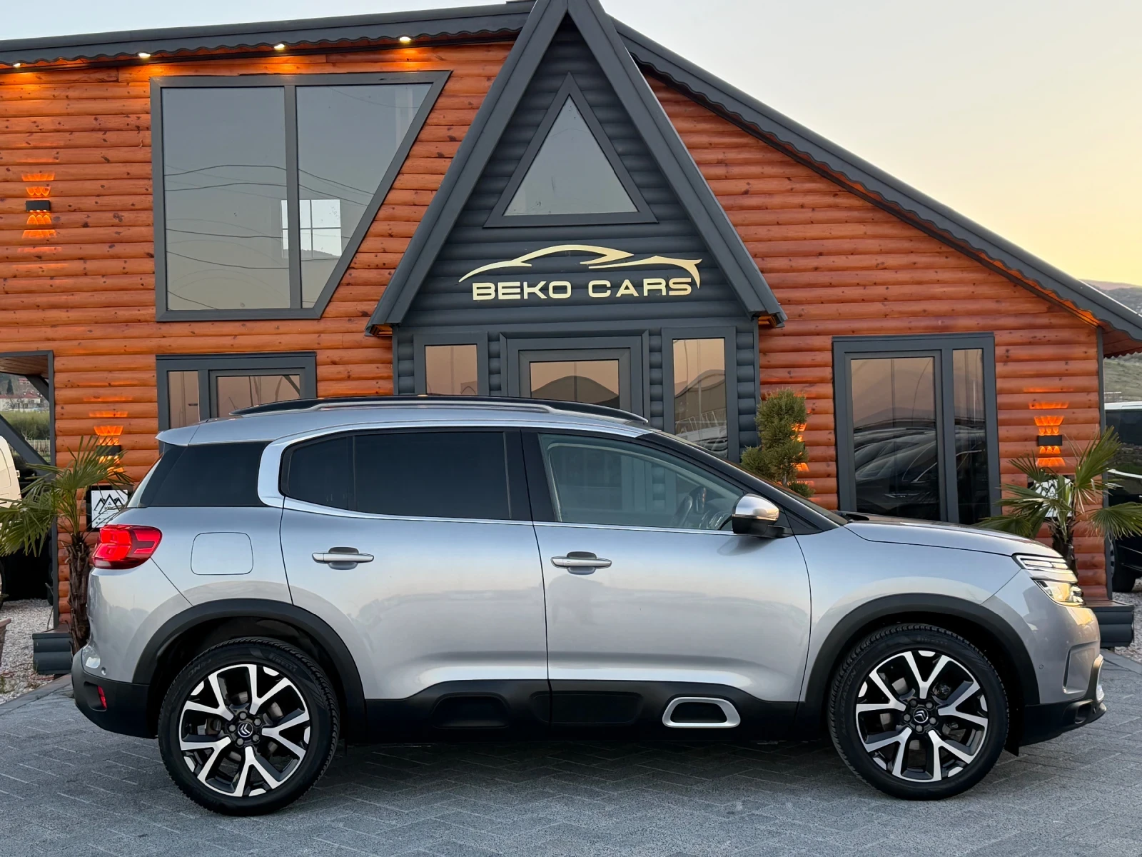 Citroen C5 Aircross Неразличима от нова!, снимка 4 - Автомобили и джипове - 54140013