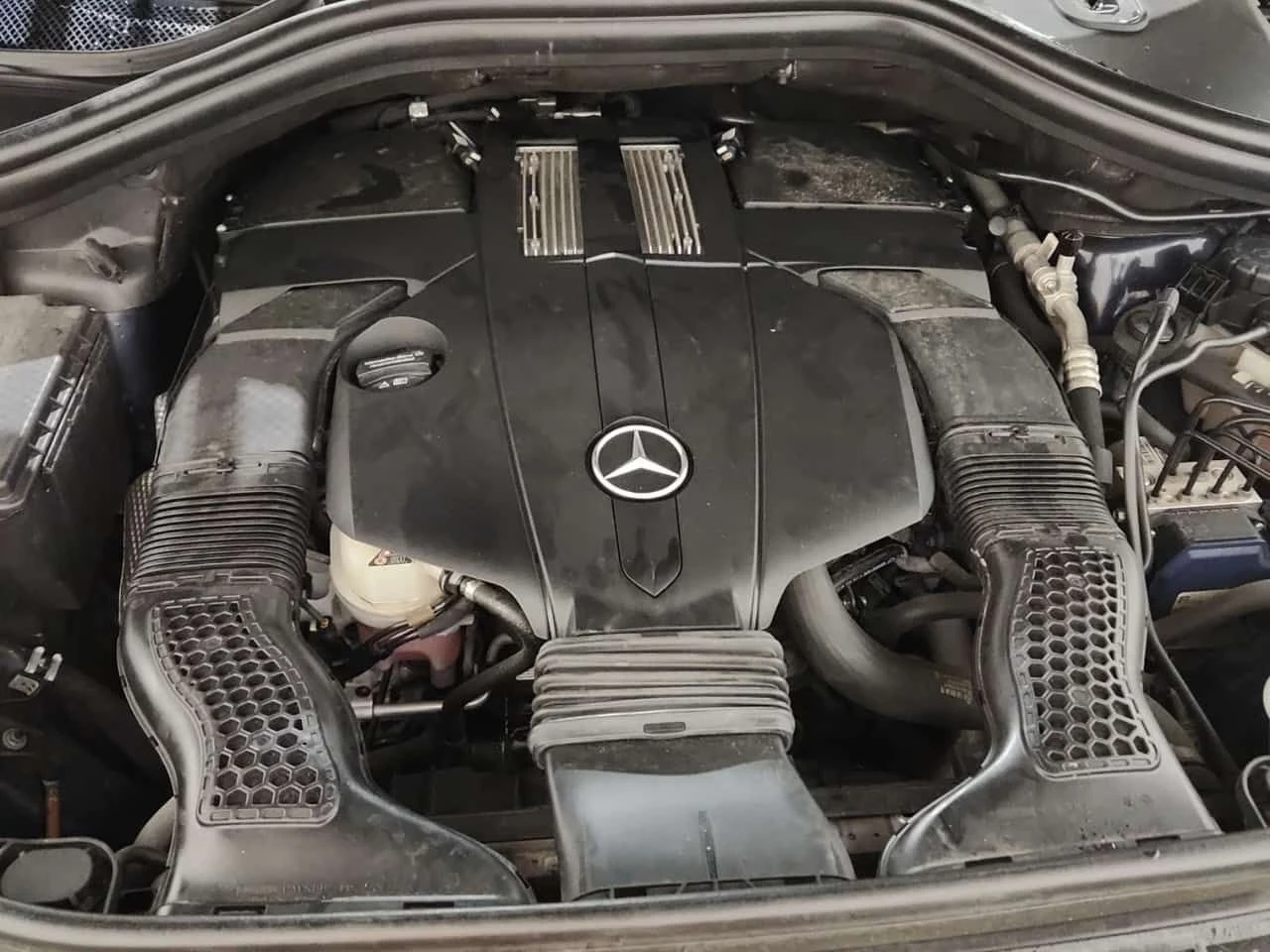 Mercedes-Benz GLS 450 360 KAMEРИ * 7 МЕСТЕН* ПАНОРАМА * ДИСТРОНИК, снимка 16 - Автомобили и джипове - 54383848