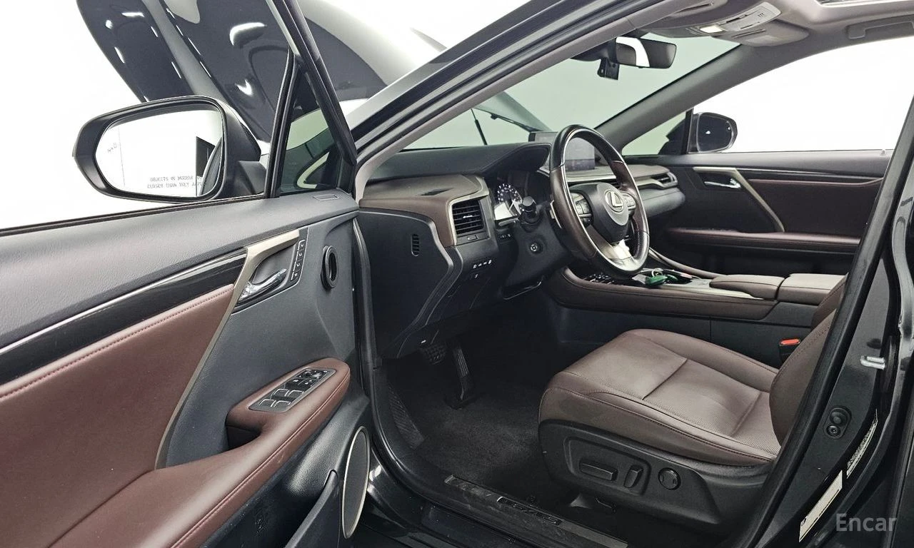Lexus RX 450h LUXURY* PLUS* ПОДГРЕВ* ОБДУХВАНЕ* ХЕДЪП* LANE* ASS, снимка 5 - Автомобили и джипове - 54584038