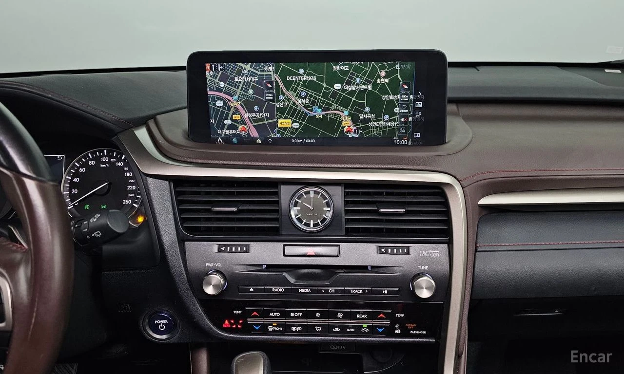 Lexus RX 450h LUXURY* PLUS* ПОДГРЕВ* ОБДУХВАНЕ* ХЕДЪП* LANE* ASS, снимка 8 - Автомобили и джипове - 54584038