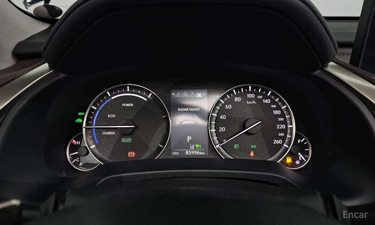 Lexus RX 450h LUXURY* PLUS* ПОДГРЕВ* ОБДУХВАНЕ* ХЕДЪП* LANE* ASS, снимка 13 - Автомобили и джипове - 54584038