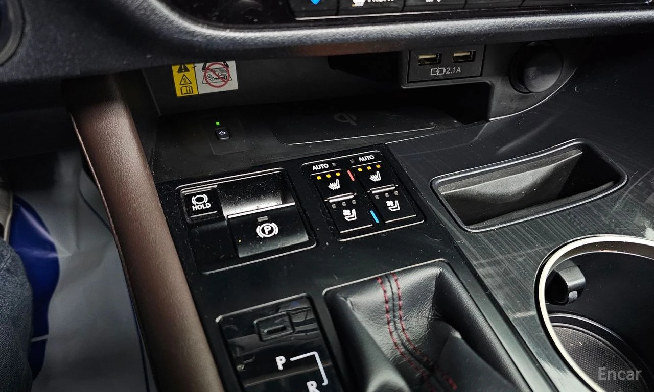 Lexus RX 450h LUXURY* PLUS* ПОДГРЕВ* ОБДУХВАНЕ* ХЕДЪП* LANE* ASS, снимка 10 - Автомобили и джипове - 54584038