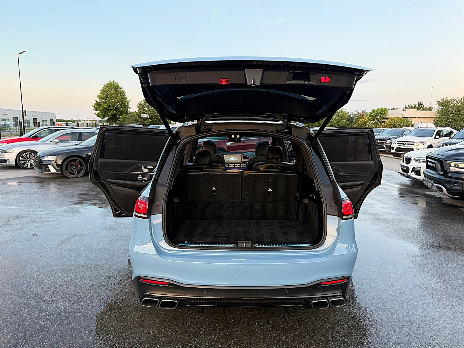 Mercedes-Benz GLS 63 AMG 612k.c-DISTRONIK-KARBON-PANORAMA-360KAMERI-VAKUM-!, снимка 16 - Автомобили и джипове - 54725239