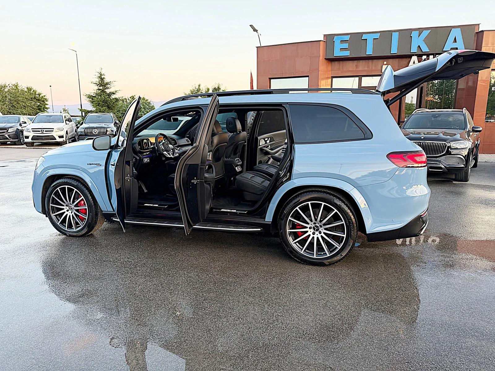 Mercedes-Benz GLS 63 AMG 612k.c-DISTRONIK-KARBON-PANORAMA-360KAMERI-VAKUM-!, снимка 14 - Автомобили и джипове - 54725239
