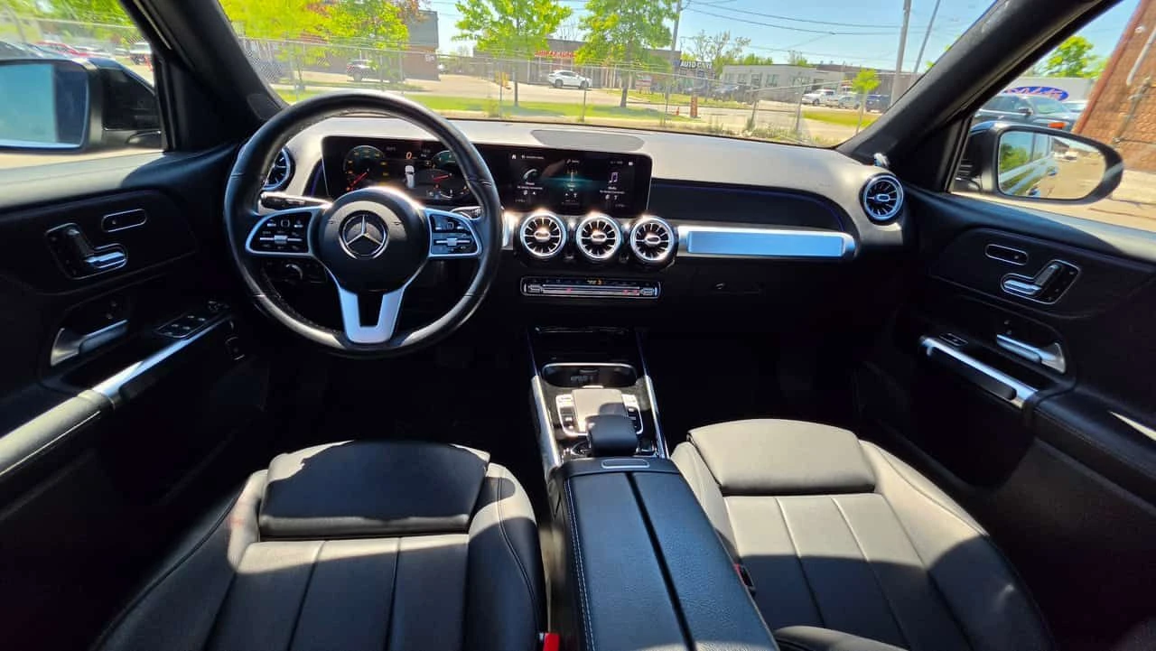 Mercedes-Benz GLB 250 GLB  CARFAX, снимка 11 - Автомобили и джипове - 54968660