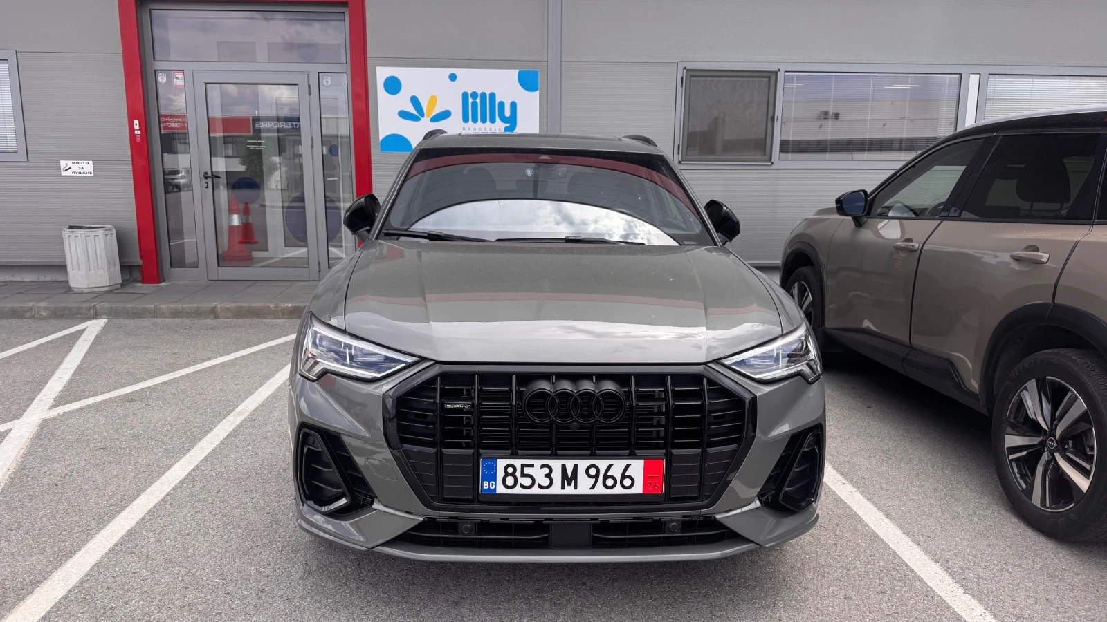 Audi Q3 45 TFSI Quattro Technik S-line, снимка 2 - Автомобили и джипове - 55003714
