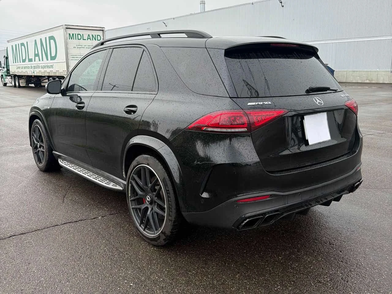 Mercedes-Benz GLE 63 S AMG ДИСТРОНИК * ОБДУХВАНЕ * CARFAX * BURMESTER, снимка 15 - Автомобили и джипове - 55305920