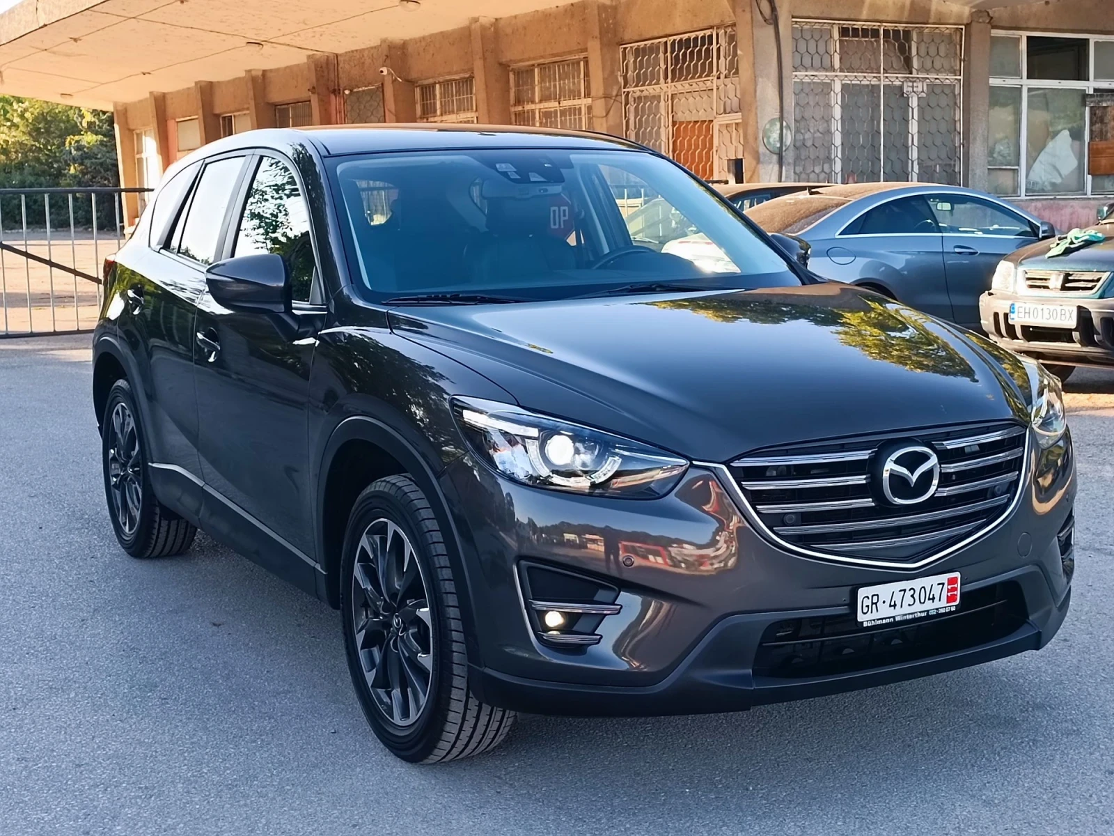 Mazda CX-5 2.5i-192 кс-ШВЕЙЦАРИЯ-АВТОМАТ-4Х4-FACELIFT-NAVI, снимка 2 - Автомобили и джипове - 56020427