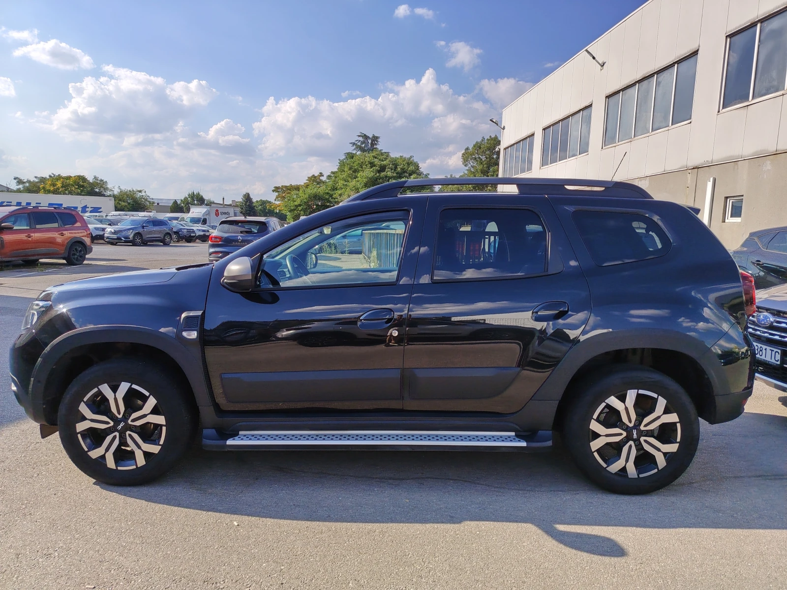 Dacia Duster 1.0 LPG/ ECO-G 100/Prestige/Гаранция/Всички екстри, снимка 4 - Автомобили и джипове - 56145658