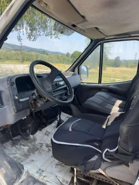 Обява за продажба на Ford Transit 2.5 D ~4 500 лв. - изображение 7