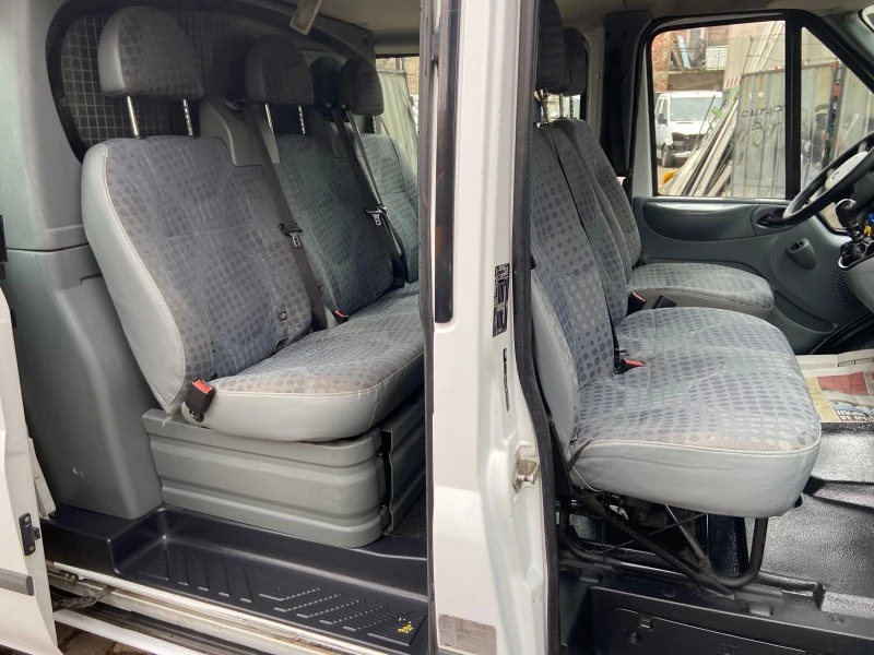 Ford Transit 2.2TDCi, снимка 8 - Бусове и автобуси - 44263678