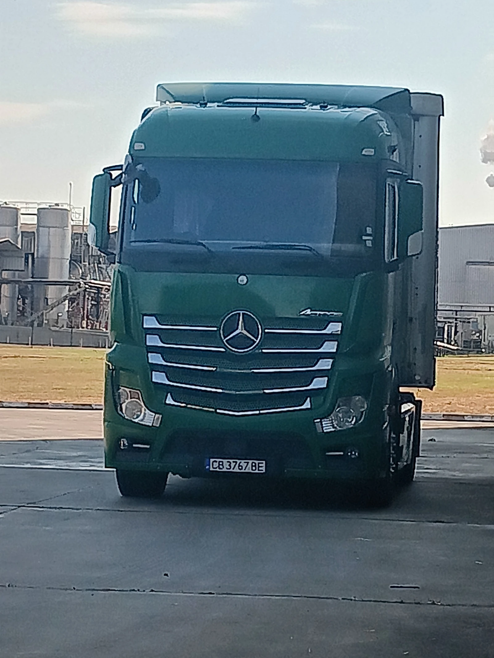 Mercedes-Benz Actros  - изображение 3