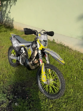 Husqvarna 250, снимка 4