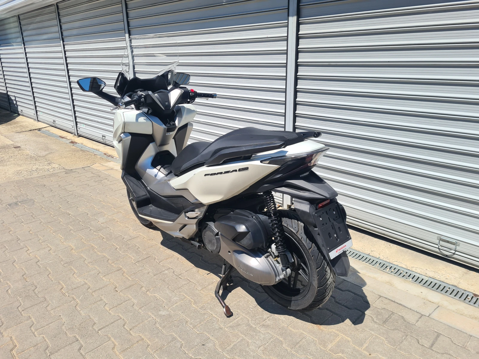 Honda Forza 300i ABS/TCS, снимка 6 - Мотоциклети и мототехника - 55252939