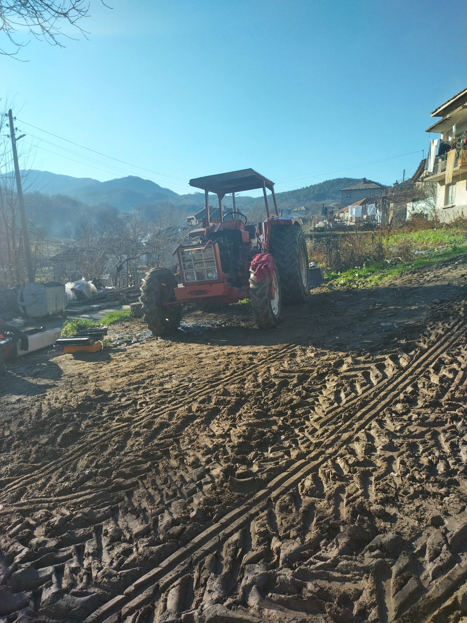 Трактор International Keis Internacional 744 - изображение 5