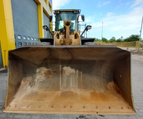 Челен товарач Cat 972М, снимка 6