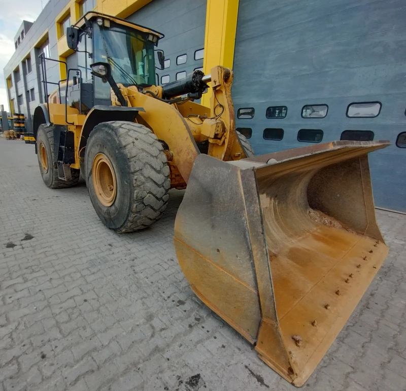 Челен товарач Cat 972М