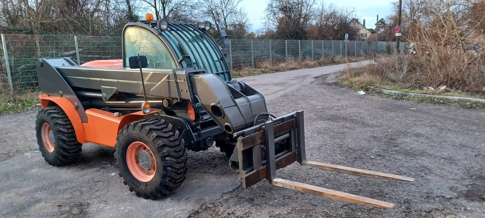 Челен товарач Друга марка AUSA L307H - изображение 2