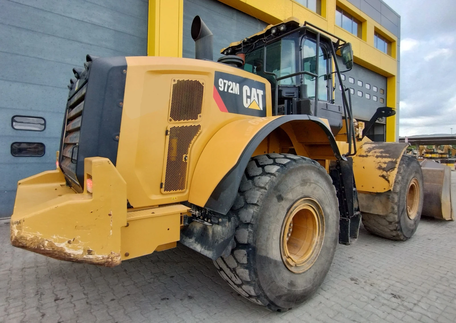 Челен товарач Cat 972М - изображение 3