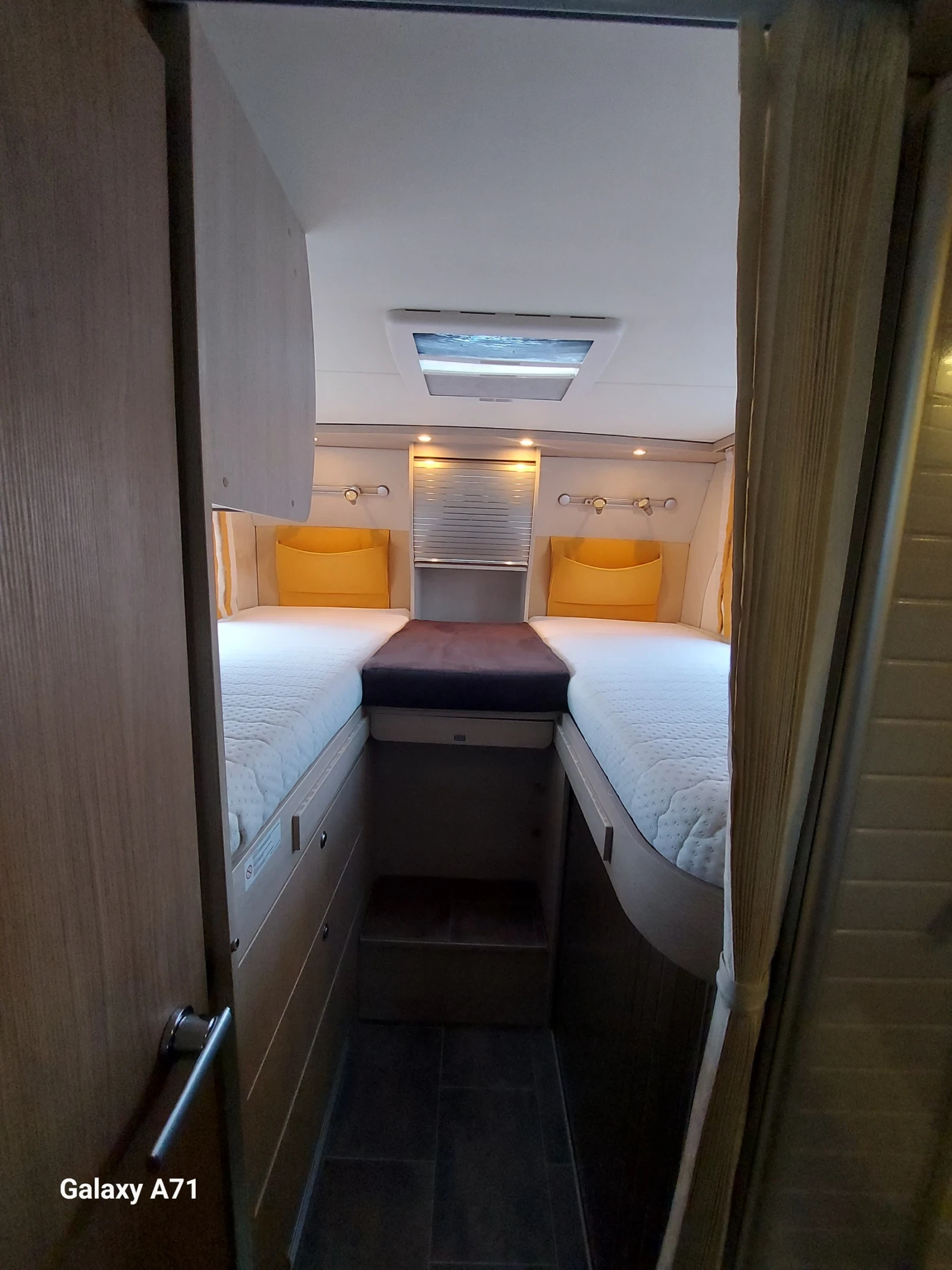 ������ Burstner Dukato 2.3 M-jet, 150ks. | Mobile.bg � ����������� 11