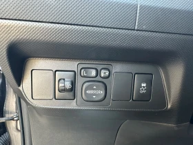 Toyota Auris 1.6i Facelift/Климатроник/Навигация, снимка 12
