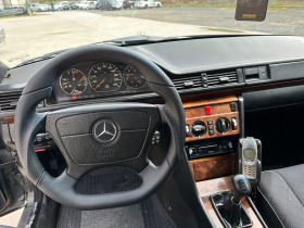 Mercedes-Benz E 200, снимка 12