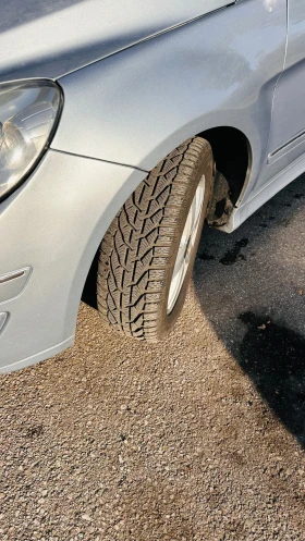 Mercedes-Benz B 200 2.0 | Mobile.bg    6