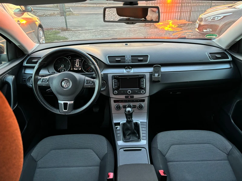 VW Passat 2.0 tdi, снимка 12 - Автомобили и джипове - 47004686