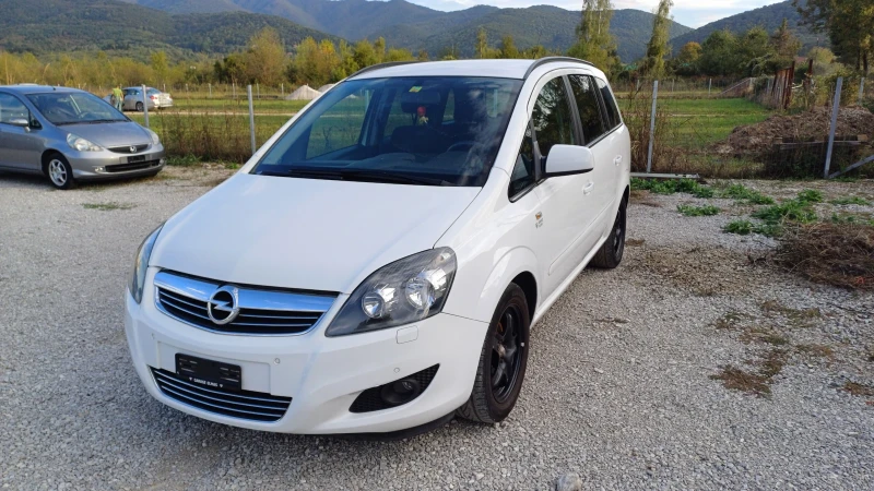 Opel Zafira 1.8 Швейцария 2014г, снимка 1 - Автомобили и джипове - 47524906