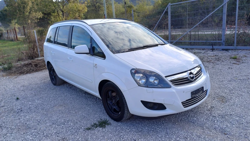 Opel Zafira 1.8 Швейцария 2014г, снимка 8 - Автомобили и джипове - 47524906