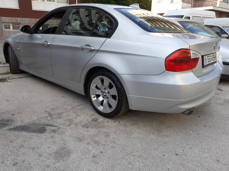 BMW 320 AUTOMATIC-163k.s, снимка 4 - Автомобили и джипове - 48446025