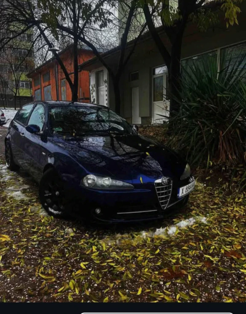 Alfa Romeo 147, снимка 1 - Автомобили и джипове - 49438527