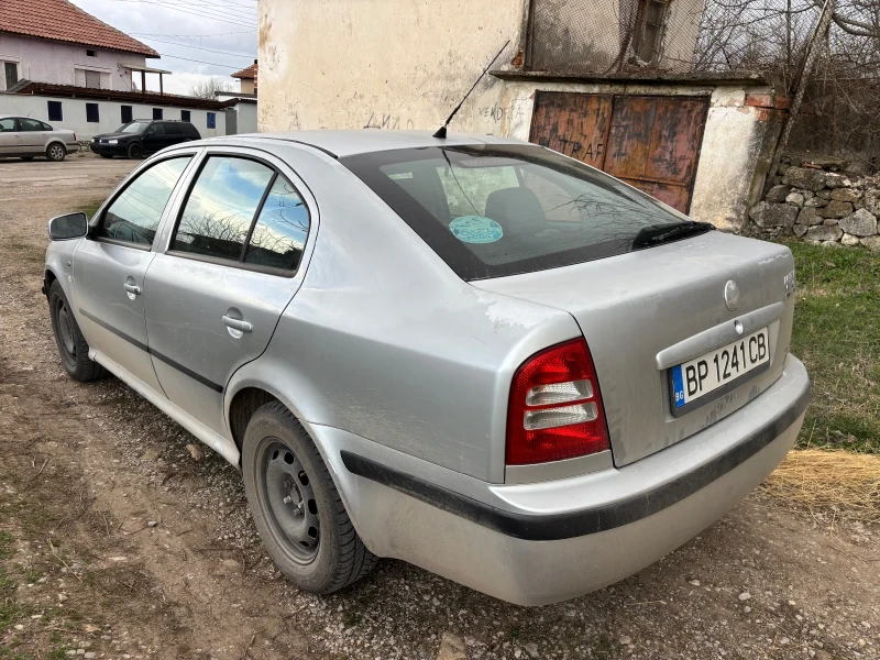 Skoda Octavia 1.9 TDI, снимка 4 - Автомобили и джипове - 49519238