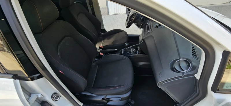 Seat Ibiza FR, снимка 9 - Автомобили и джипове - 50536196