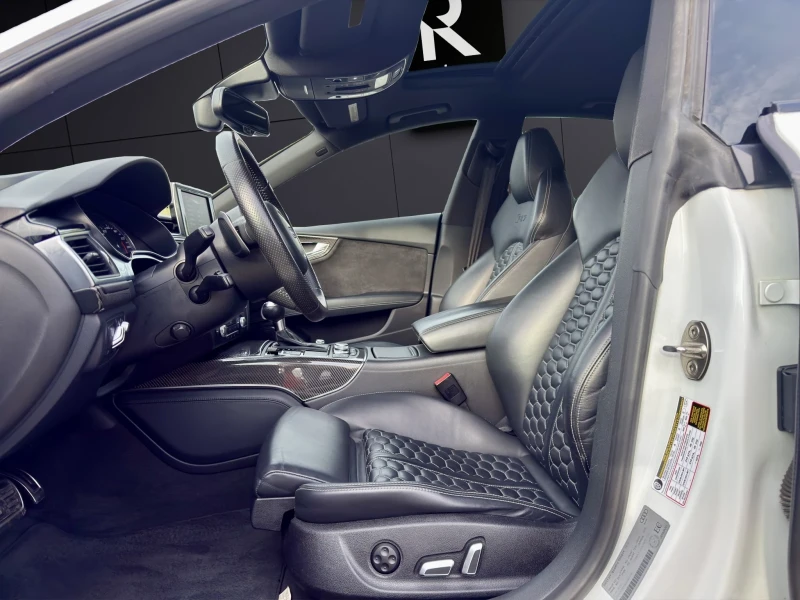 Audi Rs7 * Sportback* 4.0 TFSI* Carbon* 360* HUD* BOSE* , снимка 9 - Автомобили и джипове - 51830459