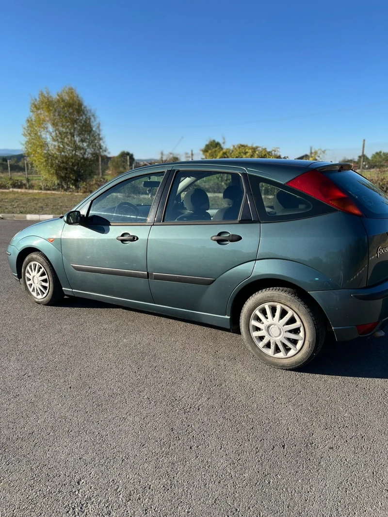 Ford Focus 1.8 tdci, снимка 14 - Автомобили и джипове - 52270845